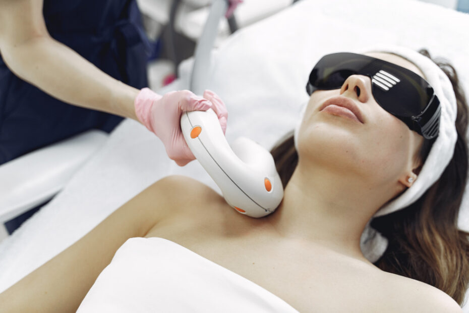 Procedimentos a laser: avanços e benefícios estéticos